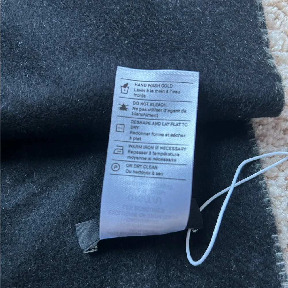 TODAY ONLY Vince Merino Wool Cashmere Classic Plaid Scarf/ Christmas Gift